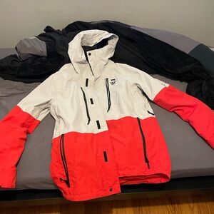 Montec Men’s size medium Snow/Winter Jacket